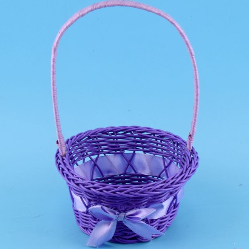 Dekoratiivne korv käepidemega