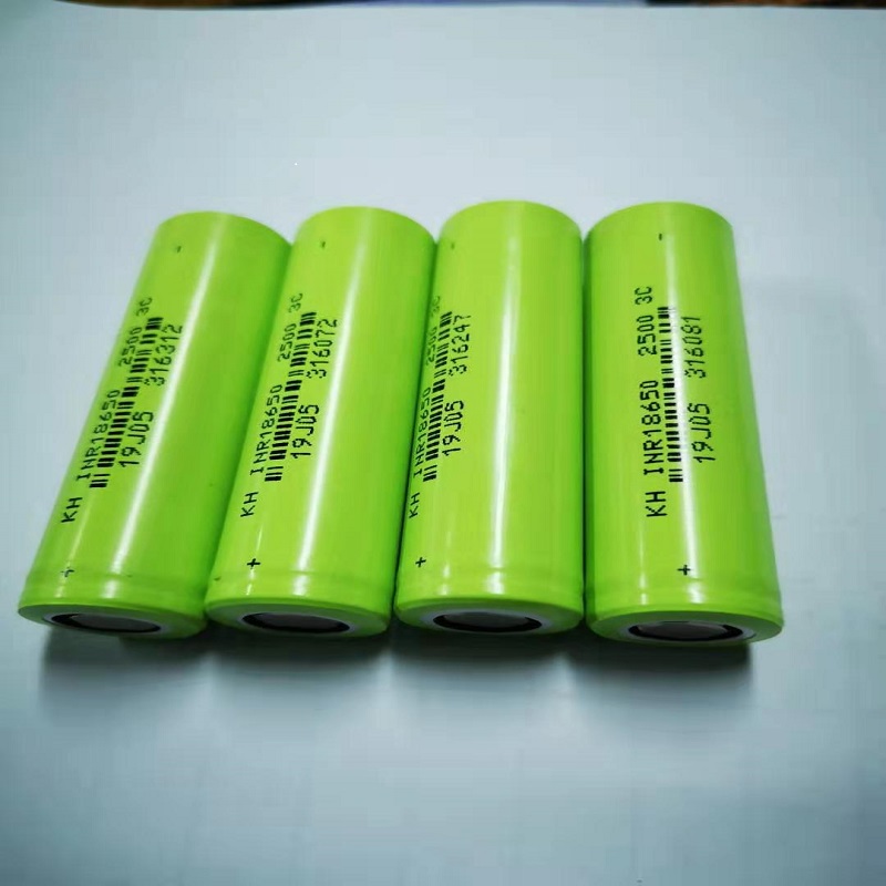 18650-2500mAh 9Wh 3C Ceallraí litiam-ian