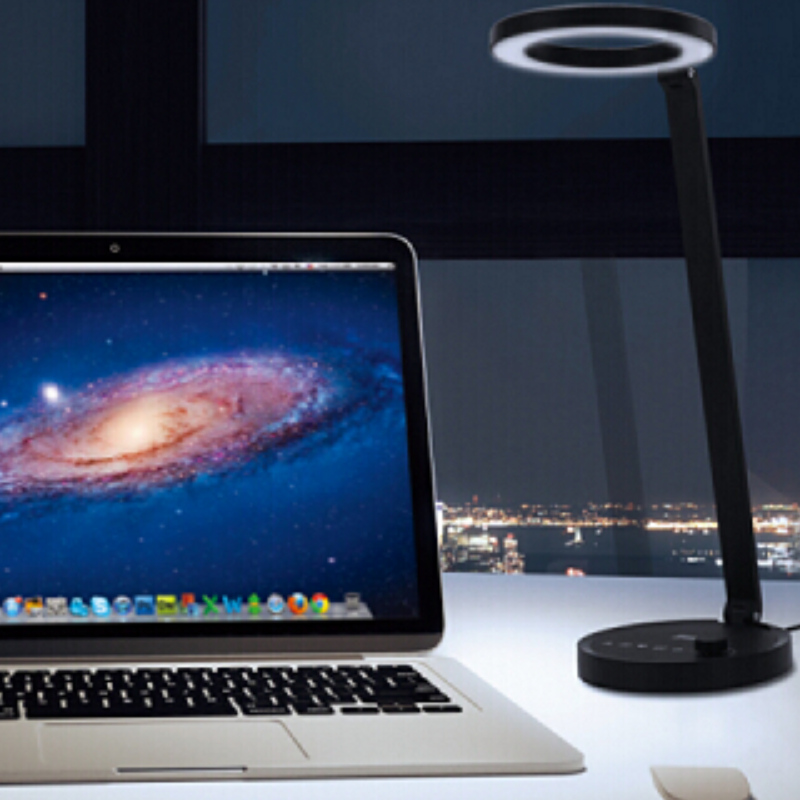 688S USB Port Charging faoi stiúir solas deasc le comhlacht alúmanaim