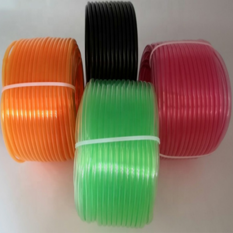 Píopa glan PVC uisce 1 orlach píopa aer-phíobáin phlaistigh atá solúbtha agus solúbtha