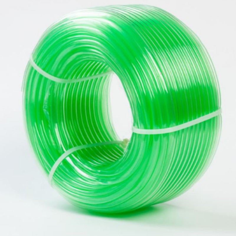 Píobán bog solúbtha trédhearcach trasnparent le haghaidh uisce leachtaigh