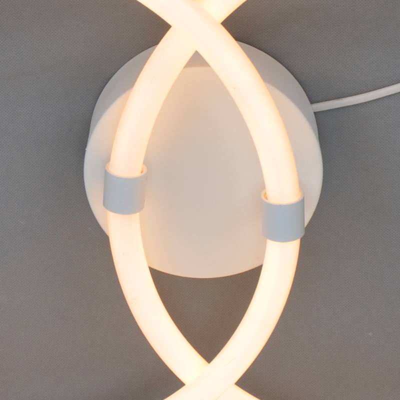 Lampa uasteorainn stiúir le feadán aicrileach dé C níos mó