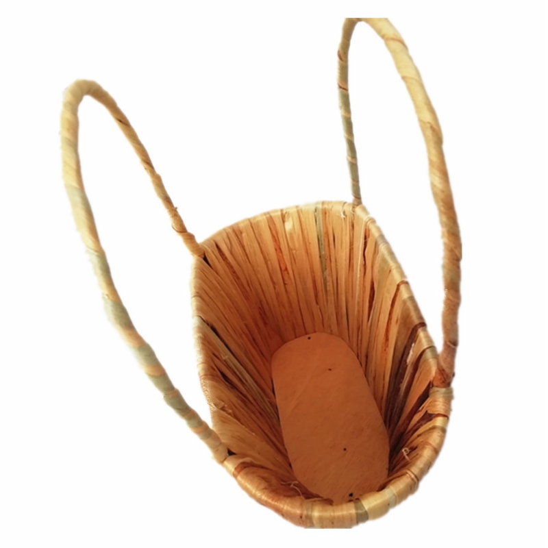 Ciseán Bláthanna Tuí le láimhseáil