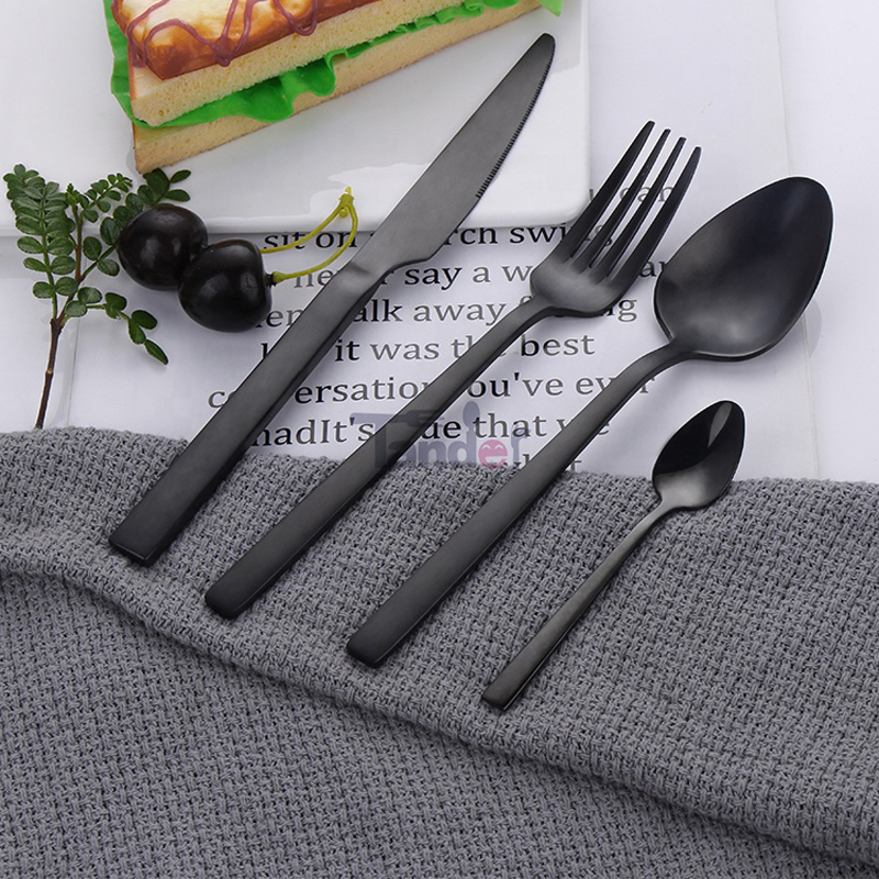 Roostevabast terasest mustad lauanõud, metallkeraamilised, plaatidega sepistatud, titaanist peened söögiriistad, mustad söögiriistad