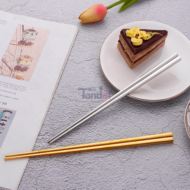 Korea kohandatud värvilised metallid SUS 304 Stainless Steel Metal Titanium Chopsticks with Custom Logo