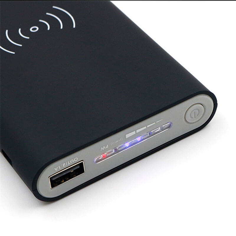 10000MAH Power Bank with Wireless Charger Pad (For Smart Phones, Airpods)