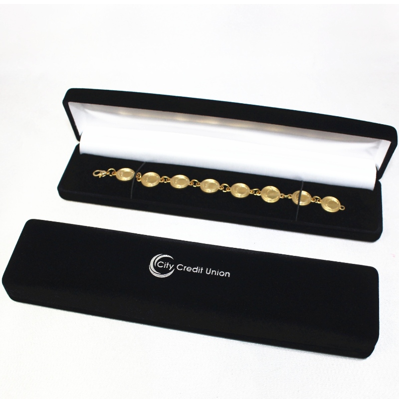 Bosca veilbhit dubh mórdhíola saincheaptha D-11 le haghaidh suaitheantas & muince