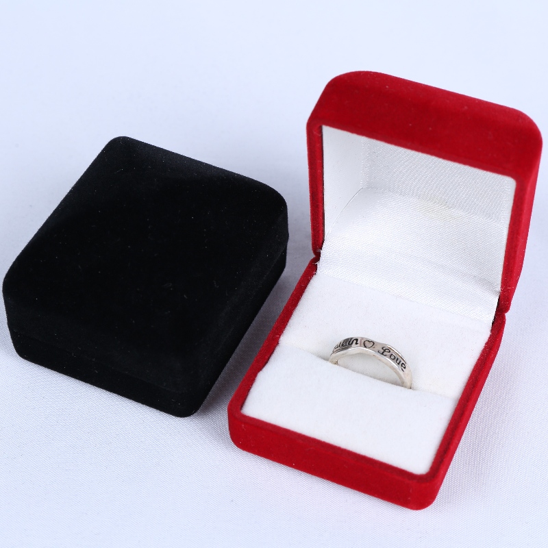 Kirje D-57 ümmargune Velvet Box sõrmuse, mündi ja märgi jaoks, mm.45*52*41, raskused umbes 30g