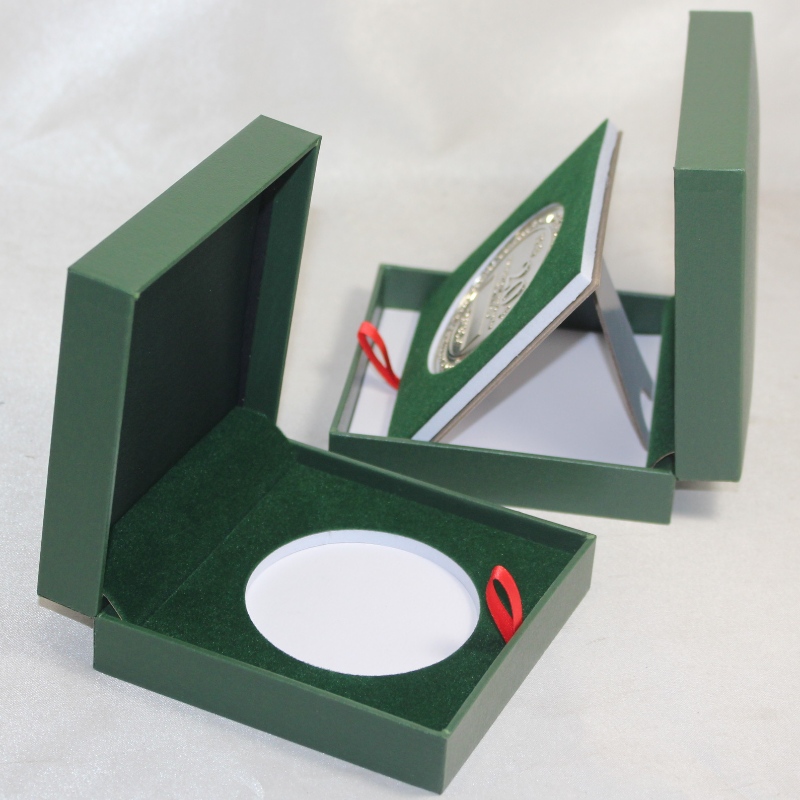 V-06L ruudukujuline Plastic Leatherete Paper Box for 60-80 mm münt, medal jne mm.100*100*40, kaal umbes 110g