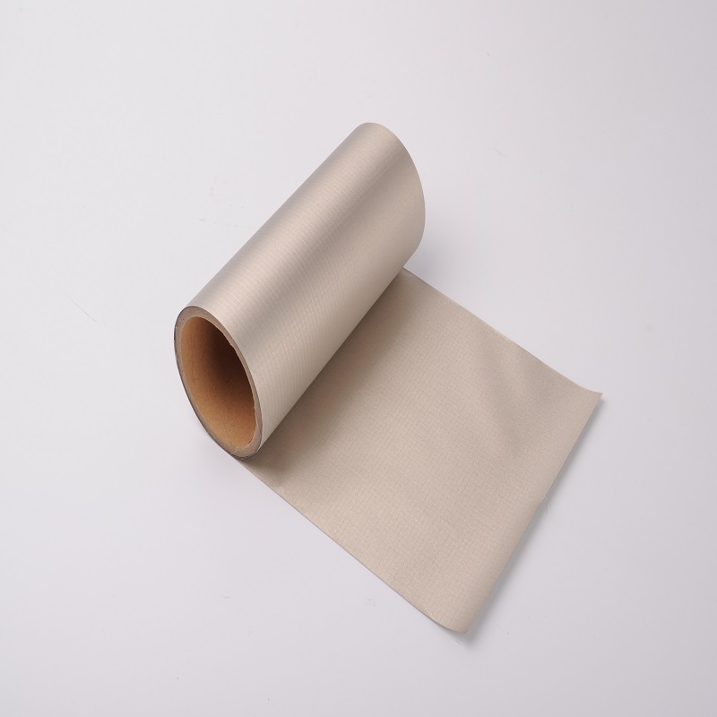 Éadach sciath leictreamaighnéadach