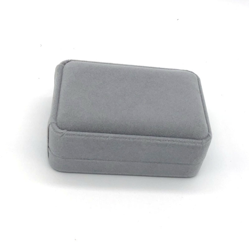 Bosca Velvet Liath Seodra Cufflink Saincheaptha
