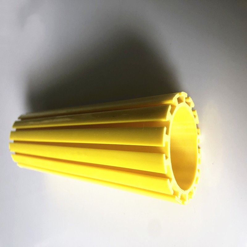 próifíl feadán plaisteach píopa próifíl pvc easbhrúite saincheaptha le haghaidh sliotán sleamhnáin tacaíochta líreacáin