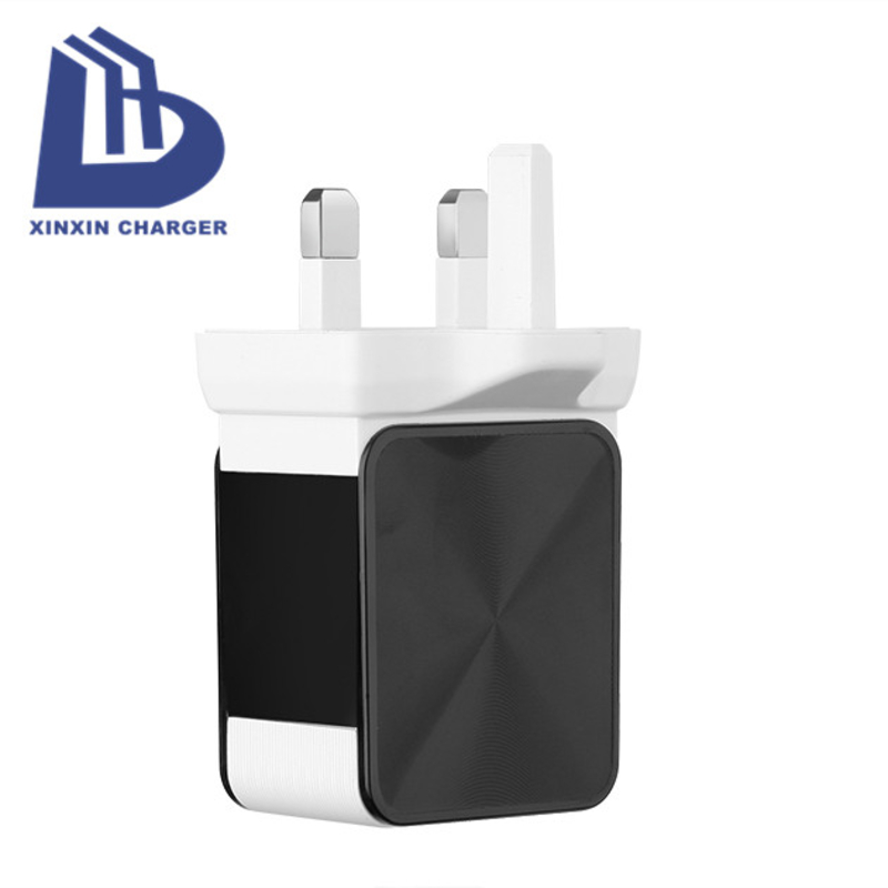 FCC .CE Fón Póca Luchtaire Luath Cuibheoir Uilíoch 2 Port USB taisteal charger monarcha luchtaire iniompartha OEM