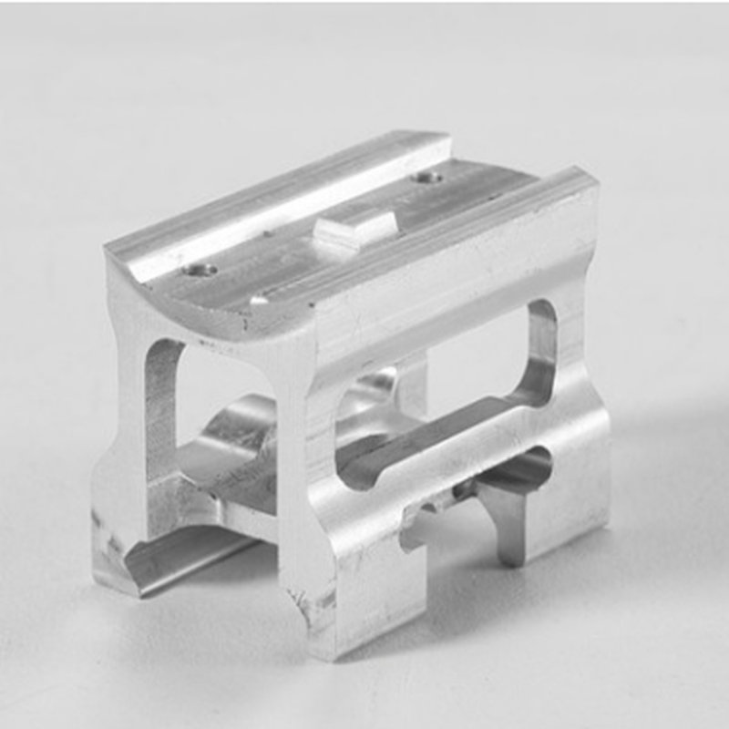 Saincheapadh meaisínithe CNC