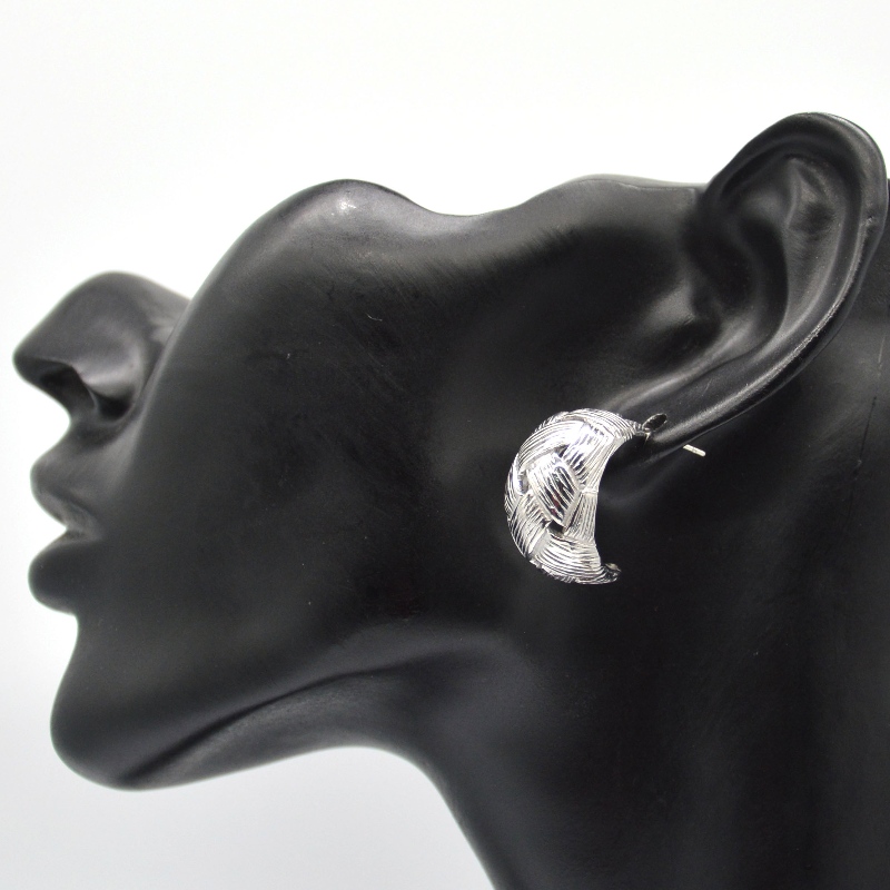 Fáinní cluaise twill greanta babhta na mban le cluaise airgid, monarcha próiseála seodra Ruifanbao na Síne