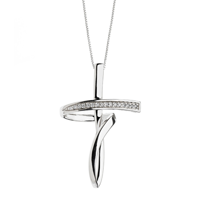 Trasnaíonn stíl shimplí na mban Eorpach agus Mheiriceá 925 muince airgid steirling tSín Ruifanbao monarcha próiseála seodra