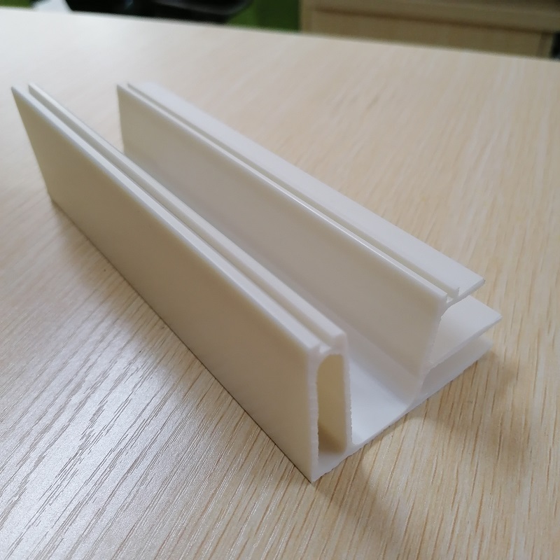 Mittestandardne Kohandatud pvc profiili tehas pvc profiili tarnija pvc profiili trimmimine Hiinas