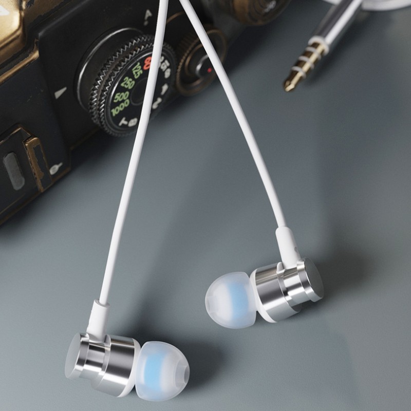 Earphone cluaise steirió in-cluaise earphone sreanga