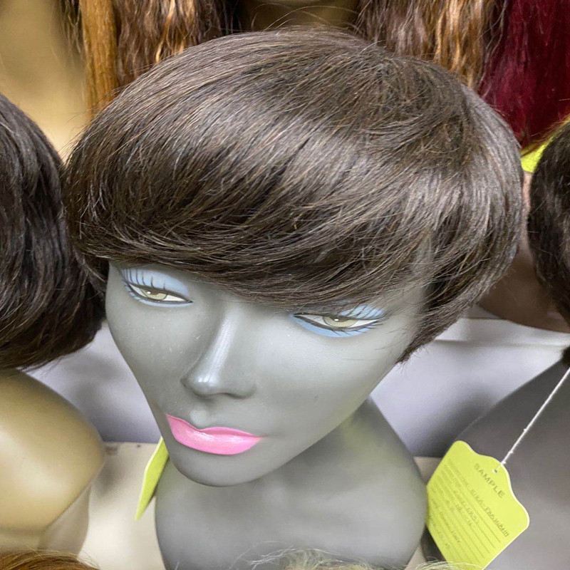 Mida ma peaksin tegema, kui ma pidevalt juukseid kaotan?Kas on olemas hea lahendus?