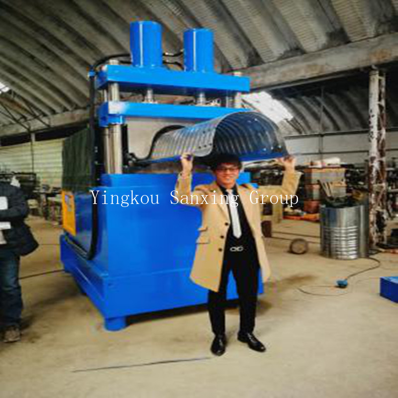 Sõjaväelised suured hõljukita ehitusmasinad