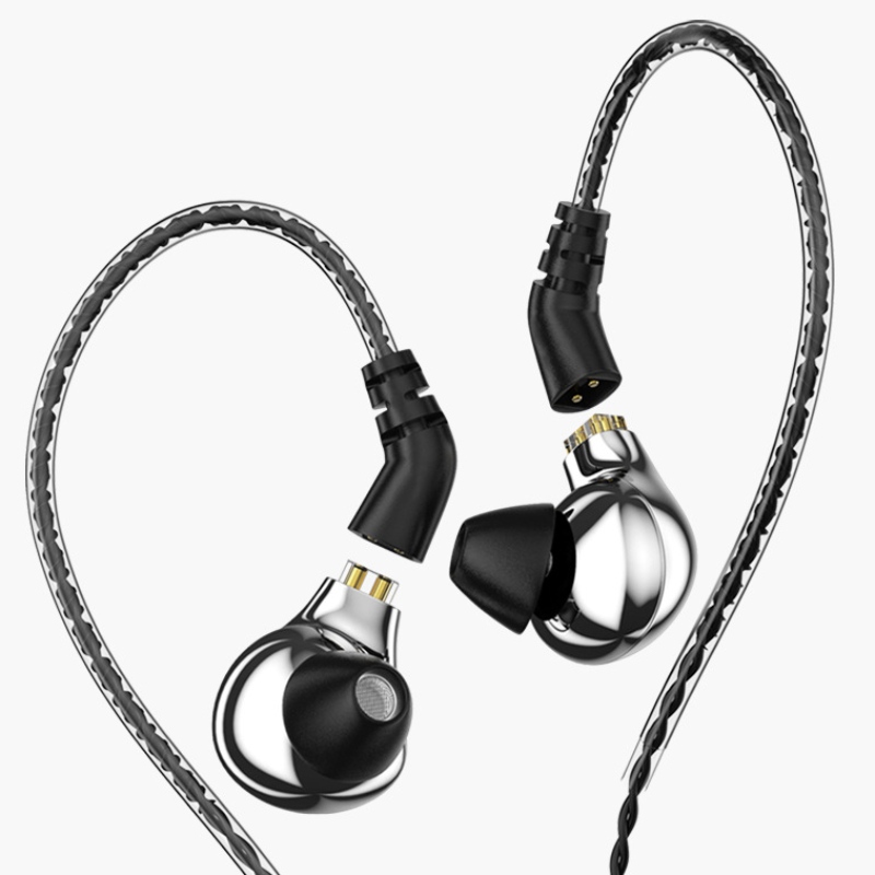 Metall kõrvaklappides Dünaamilised kuulmisnupud, millel on ühendatud 3.5mm Sport Kõrvad