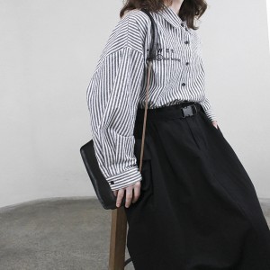 Lahtine konstruktsioon Minimalistlik stiilne Juhuslik ühtlase värvusega kontrollitud ülekaaluline kohandatud 17825 vertikaaltriibuline särk