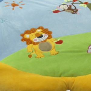 Playmat leanbh bláthanna - Lion