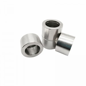 Seirbhís shaincheaptha monarchan Beachtas CNC meaisínithe bushing alúmanaim