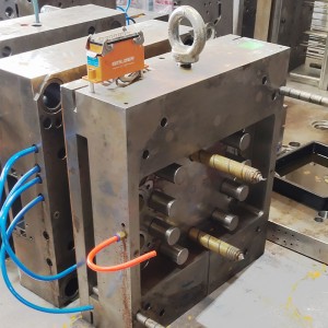 Monaróir An tSín Múnla Instealladh Gairmiúil Saincheaptha Ag Déanamh Múnla Plaisteacha Beachtas