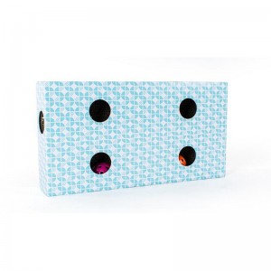 Bosca cluiche mór dronuilleogach