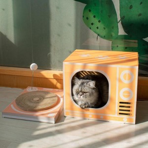 Culaith bhoird scratch cat