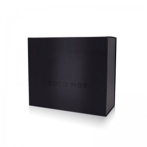 CUR CHUN CINN CUSTAIMÉIREACHT RIGHID RIBHIFEACHTACH BOSCAÍ PACÁISTE Bosca bronntanais bronntanais maighnéadaigh le lógó