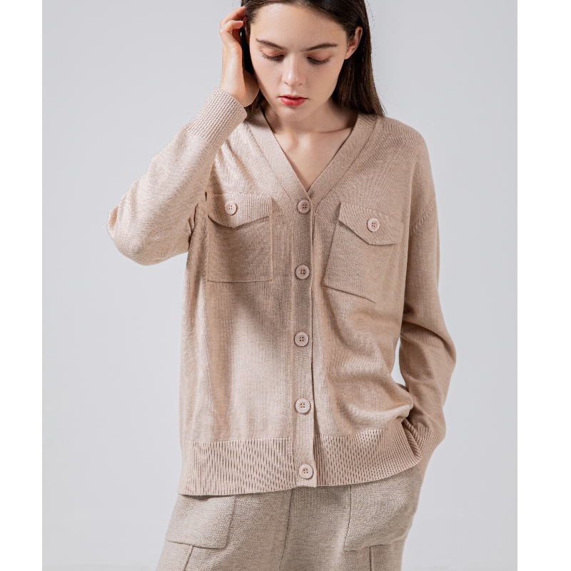 Treocht faiseanta Fondúireacht Simplí Joker Fondúireacht Cardigan Knit Barr 68056#