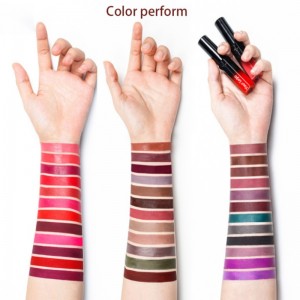 Lipstick leachtach fada buan