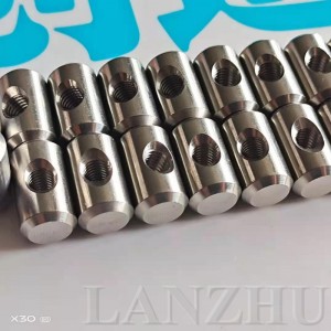 Trunnion snáithithe A-286