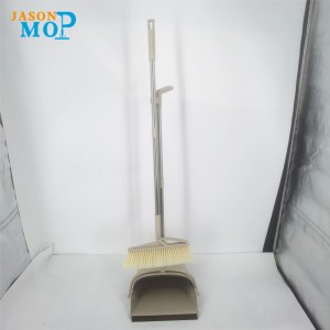 Teaghlaigh phlaisteach Glanadh Teaghlaigh Long Dustpan le broom, broom dustpan agus squeegee