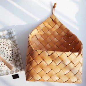 Ciseán crochta adhmaid