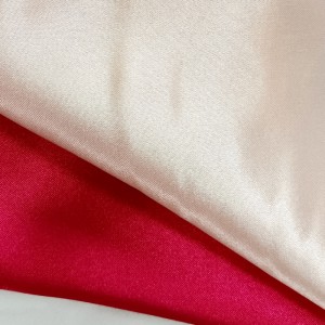 Athchúrsáil Faisean Poileistir