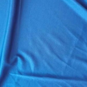 poileistir fabraice athchúrsáilte