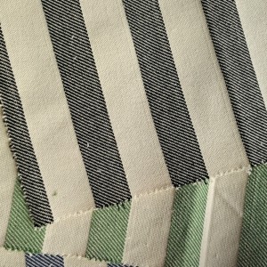 cadás daite abhras athchúrsáilte