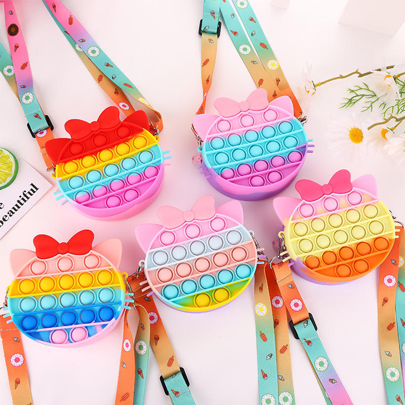 Málaí ghualainn bréagán bréagáin mboilgeog, málaí láimhe fidget pop silicone