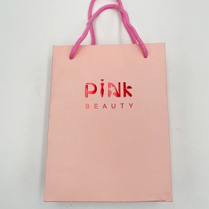 Málaí páipéir a fheabhsaíonn luach an bhranda