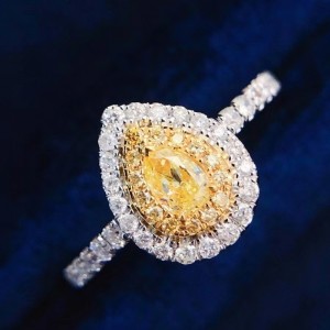 18K Soladach Óir 0.65CT Uisce Drop Uisce Buí Cloch Diamond 1.9g fáinne rannpháirtíochta do chailín