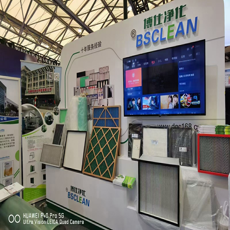 Monaróir stad amháin den scagaire aeir