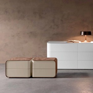 Leathar Brown Nightstand Nightstand Mini Tábla Só Mó Mó Nua -Aimseartha Babhta Cúngáin