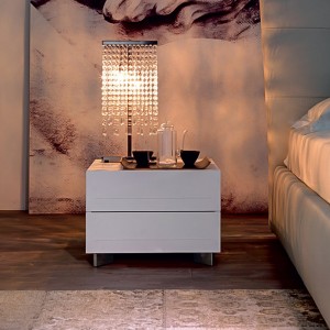 Troscán seomra leapa tábla cois leapa adhmaidnua -aimseartha soladach adhmaid soladachnua -aimseartha comh -aireachta cois leapa adhmaid