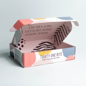 Bosca eitleáin bándearg le taobhanna dúbailte cearnach Cearnóg Express Cearnóg Bosca Pacáistiú Bosca Dath Il-Méid Bosca Rocach