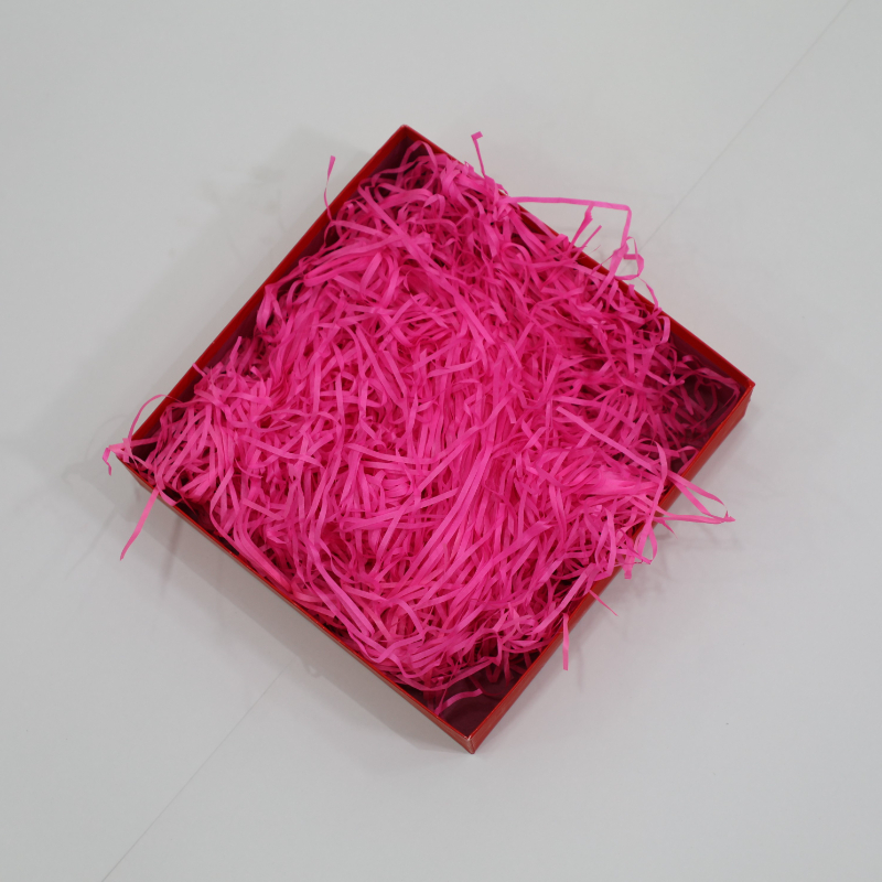 Páipéar Sredded Crinkle Líon Pink