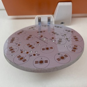 Bord ciorcad alúmanaim éadrom LED faoi stiúir