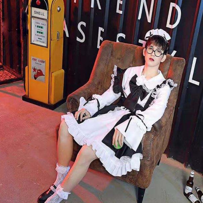 Mná Maid Outfit Gúna Anime Gúna Apron Dubh agus Bán Gúnaí Lolita Lolita Men Cafe Éadaí Cosplay Complay